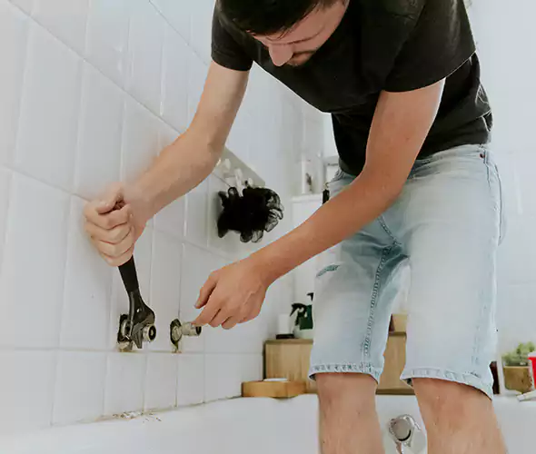 Affordable Bathtub Faucet Replacement in Union City: Choose Experienced Local Technicians